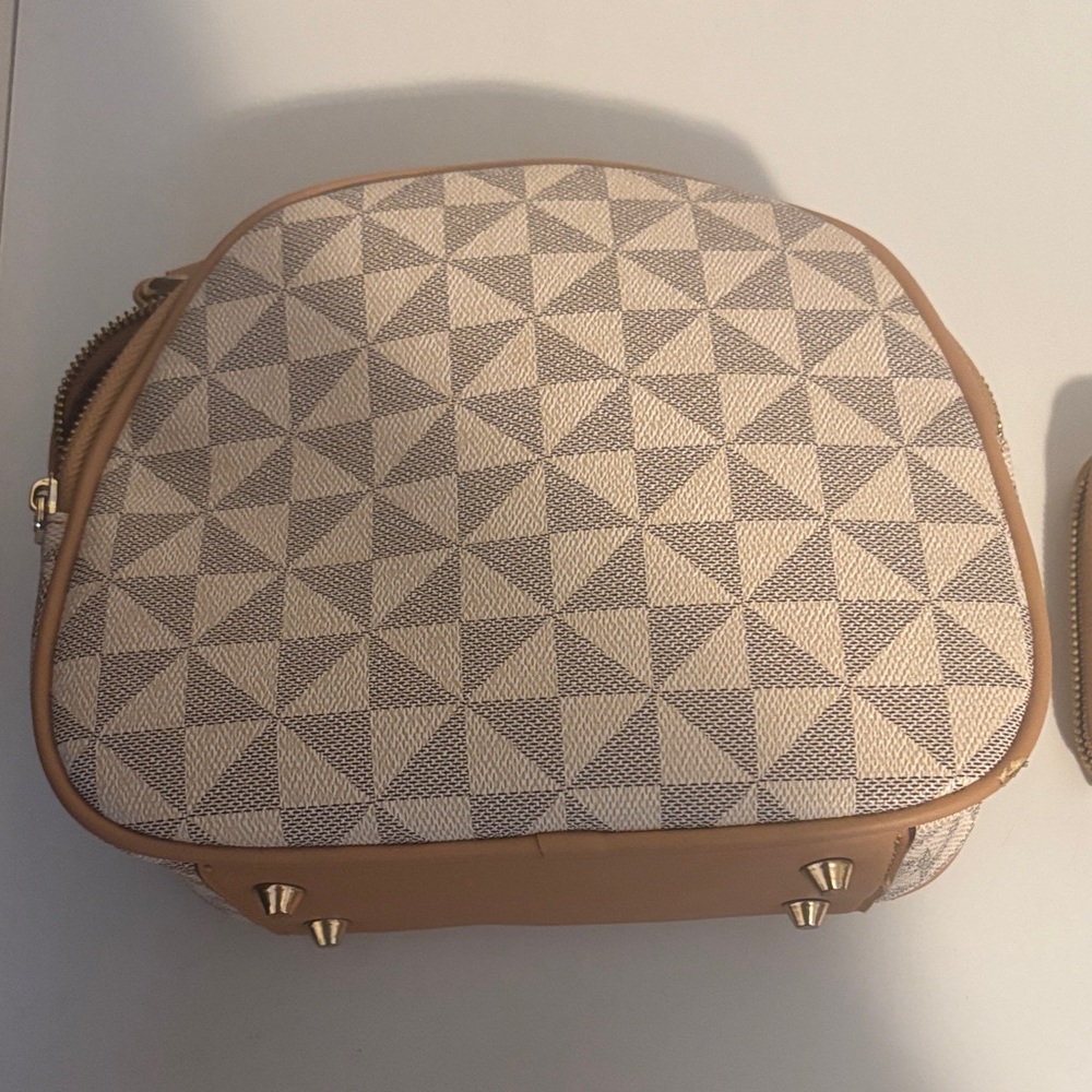 Geometric Patterned Tan and Cream Women's Bag